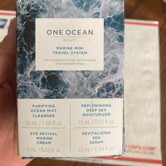 One Ocean Beauty Ultra Cellulite Night Cream - Picture 2 of 6